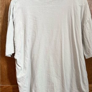 Ariana Grande Light Gray Short Sleeve Tee